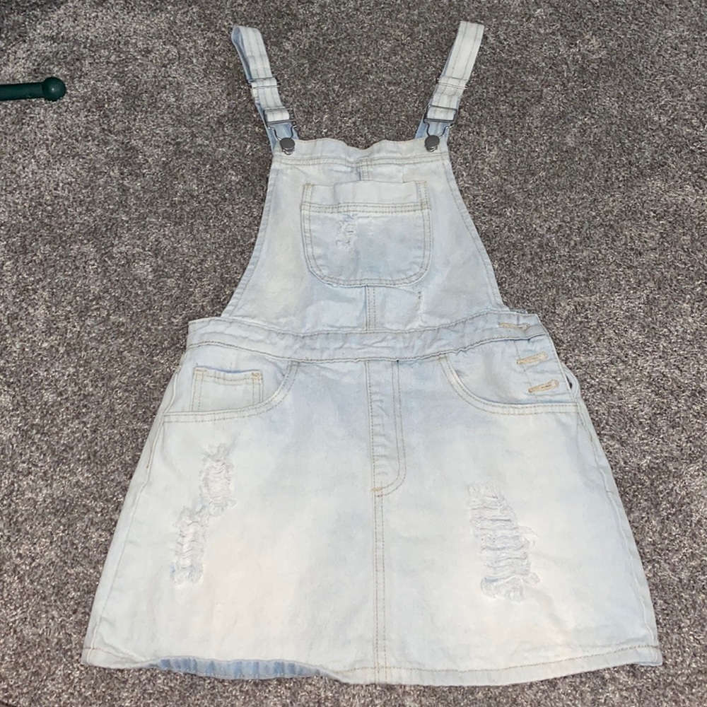 Forever 21 overall dress
